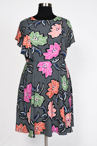 Eloquii - Cold Shoulder Floral Dress